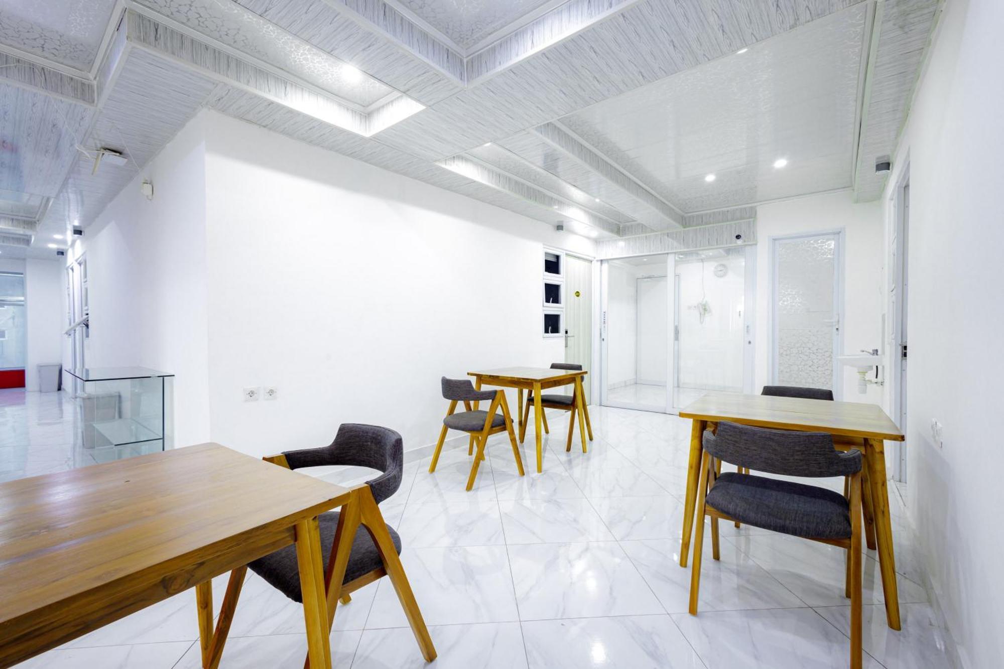 Urbanview Hotel Kota Tua Jakarta Eksteriør bilde